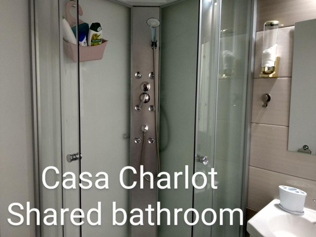 Casa Charlot Apartment Brasov Luaran gambar