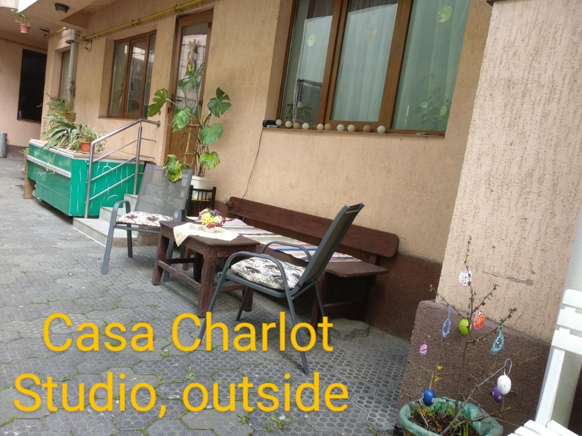 Casa Charlot Apartment Brasov Luaran gambar