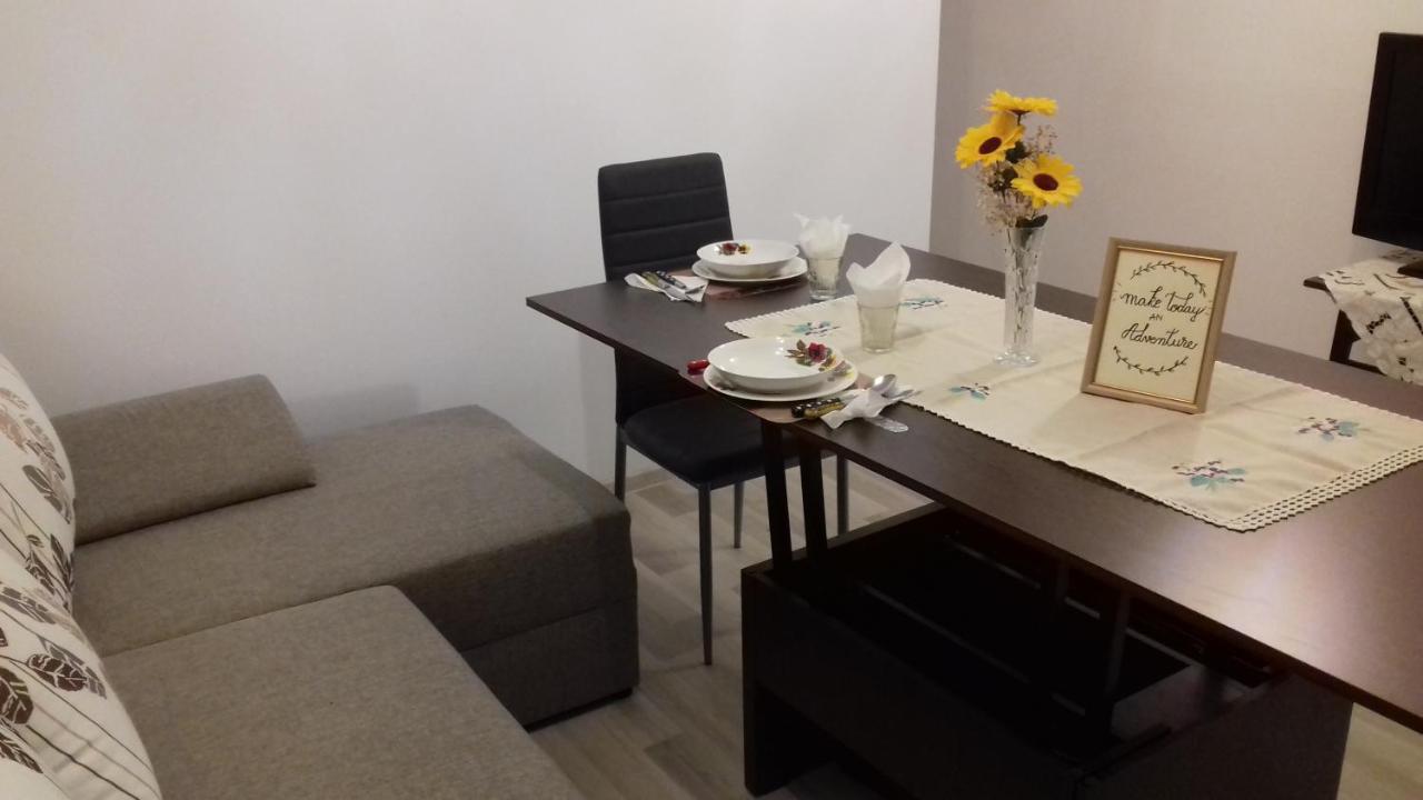 Casa Charlot Apartment Brasov Luaran gambar