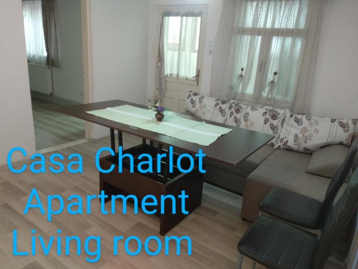 Casa Charlot Apartment Brasov Luaran gambar